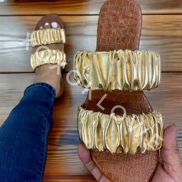 Gold Metallic Double Band Scrunch Sandal - Picture 3 of 13